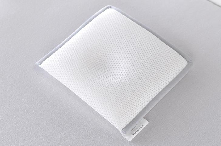 Das Babykopfkissen Größe 1 von Theraline