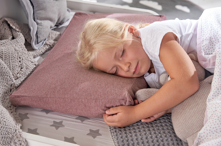 Das Kinderkopfkissen von Theraline